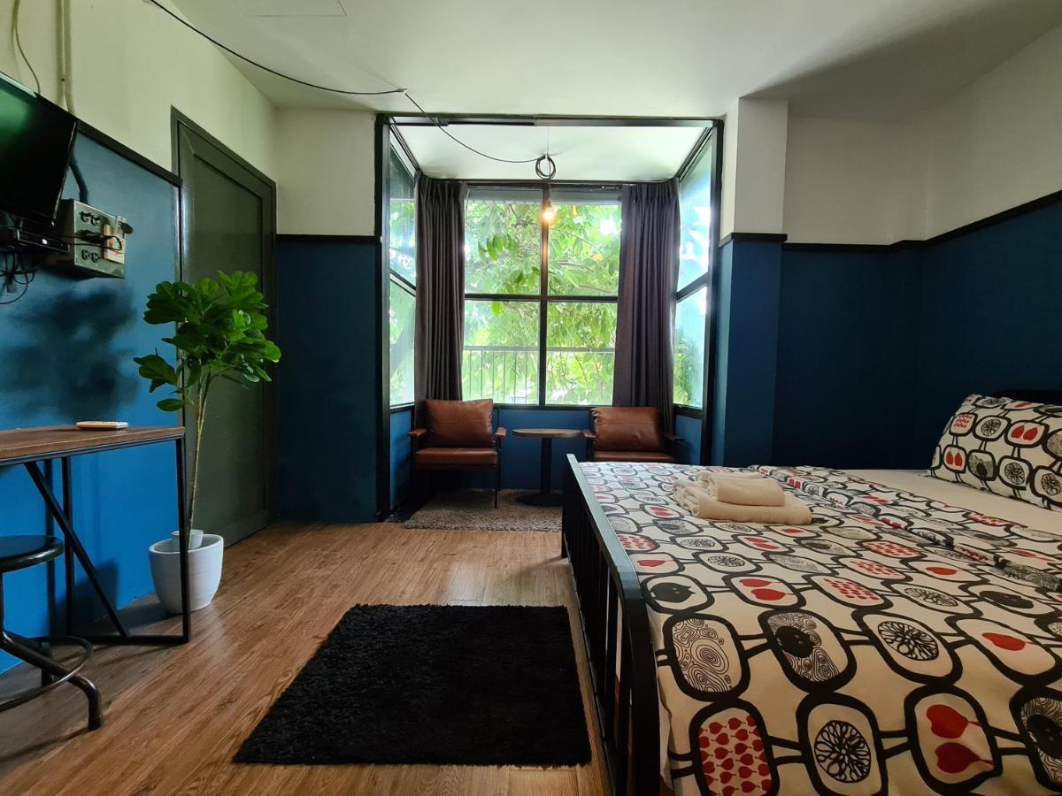 Hand Hotel Bang Saen Bagian luar foto