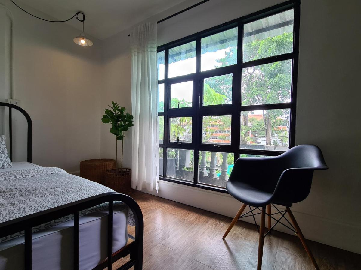Hand Hotel Bang Saen Bagian luar foto
