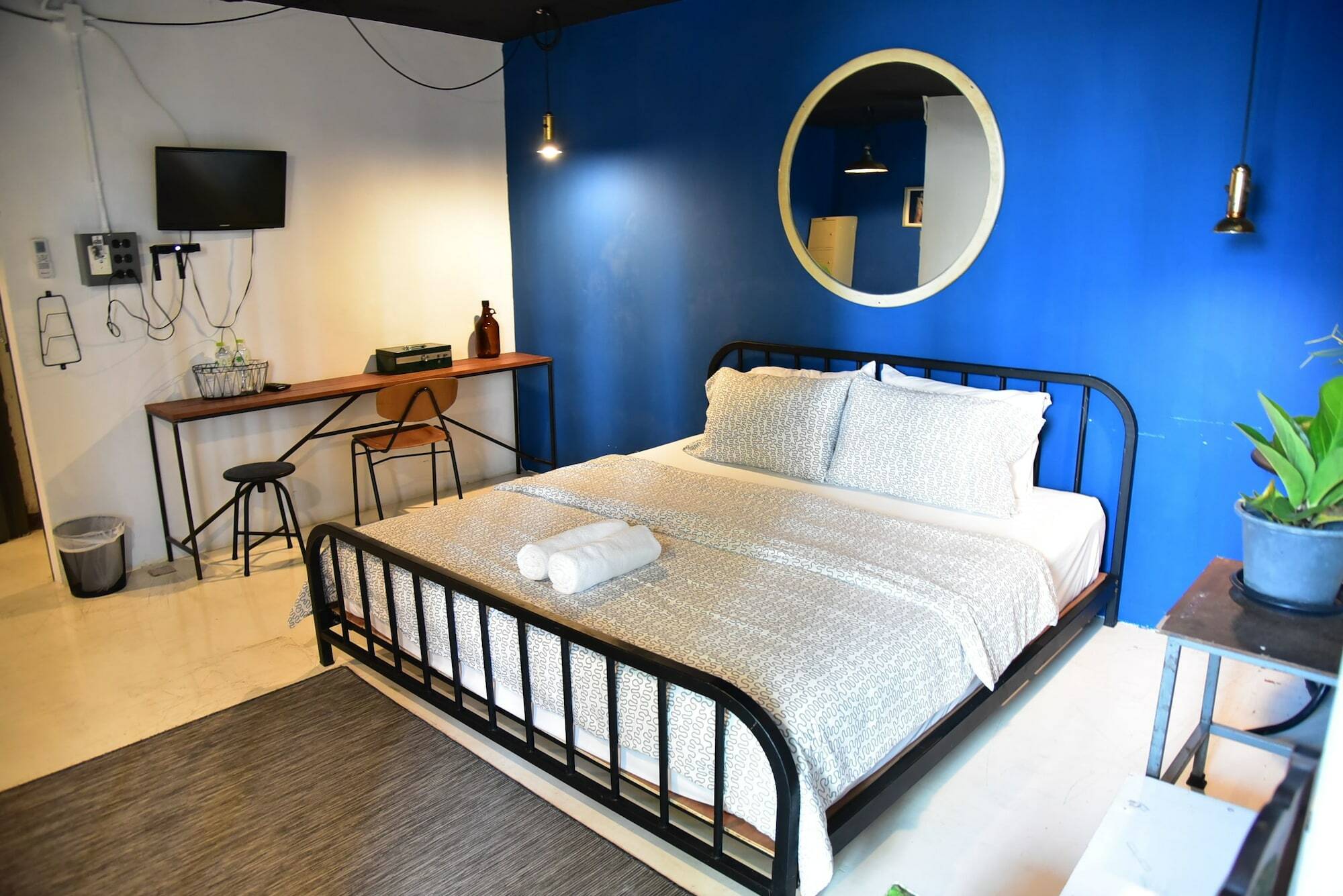 Hand Hotel Bang Saen Bagian luar foto